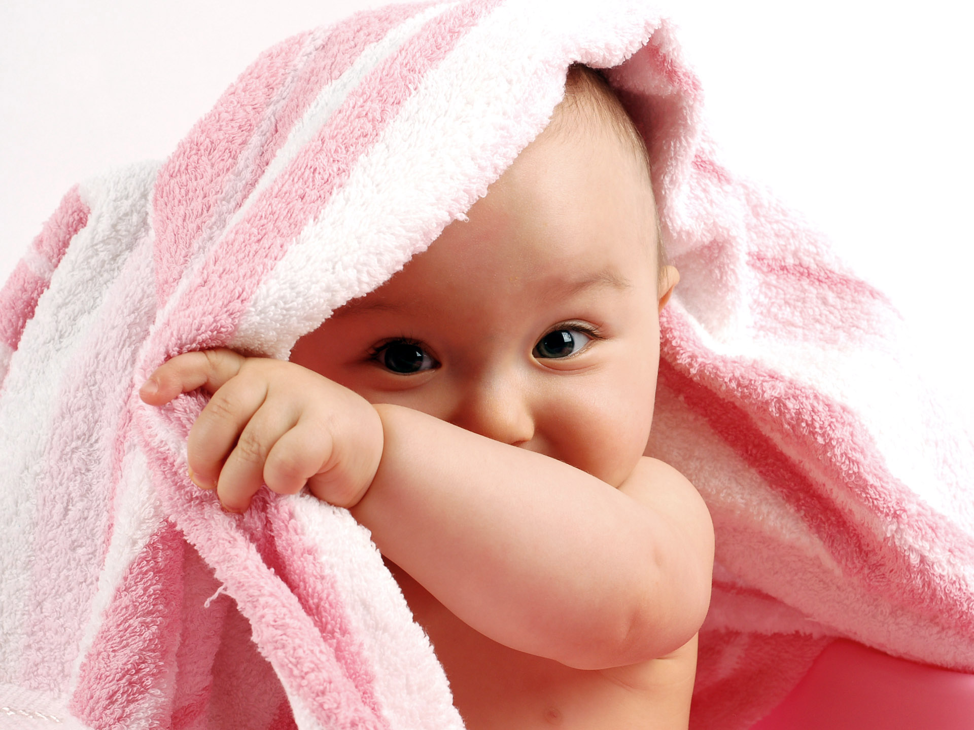 Cute Babies Wallpapers, Download Free Cute Babies Pics  5abi Songs,Latest Punjabi Music,Videos 